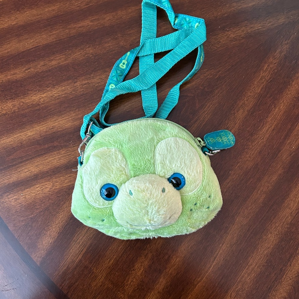 Duffy and friends Olu Disney pass holder lanyard